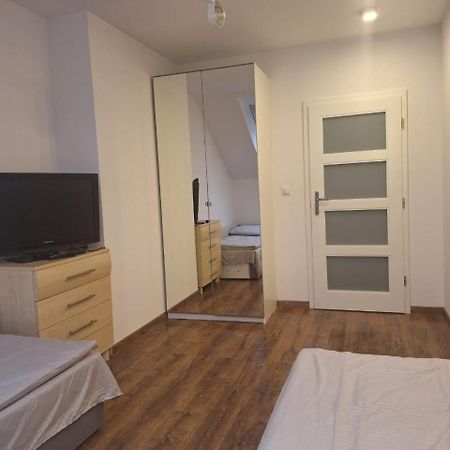 Villa Varzob Warsaw Ngoại thất bức ảnh