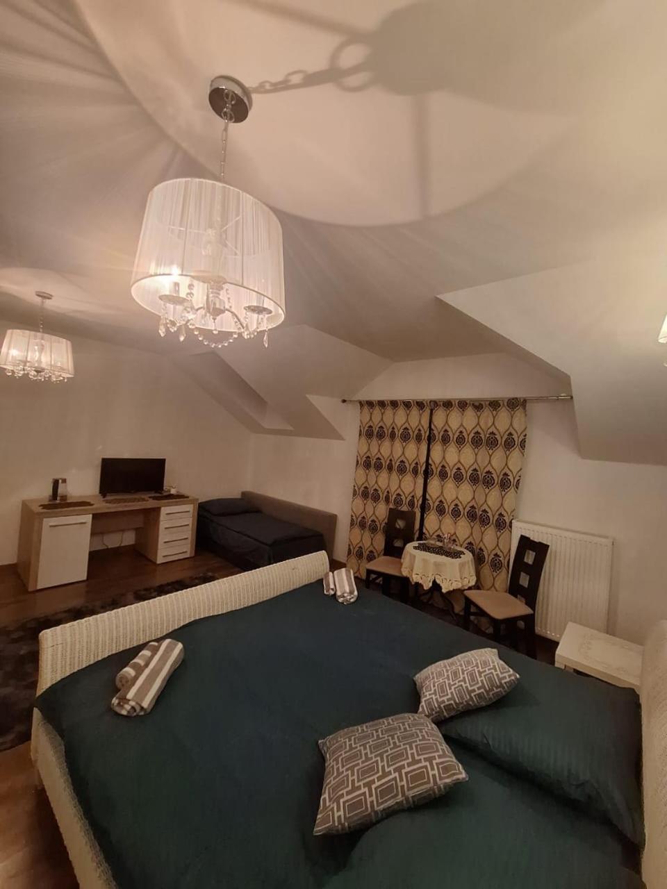 Villa Varzob Warsaw Ngoại thất bức ảnh